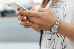 Kontaktaufnahme, Anruf, Mail, WhatsApp