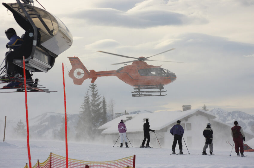 Skiurlaub, Bergrettung, Reiseversicherung, Bergung, Bergungskosten, Wintersport